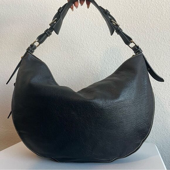 DOONEY & BOURKE Black Hobo Expandable Shoulder Bag - Picture 3 of 11